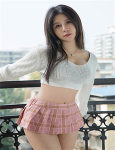 《色狠狠AV老熟女-星舞未来第11期》