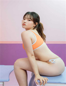 《一边亲着一面膜的免费版电视-欧美小正太》